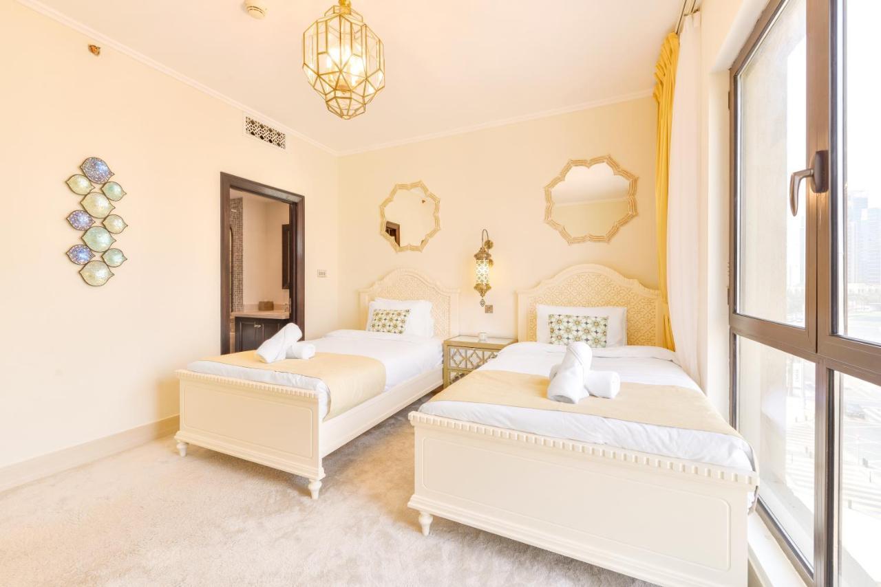 Ultra Luxury Downtown - Full Burj Khalifa View - 5 Min Walk To Dubai Mall! Exterior photo